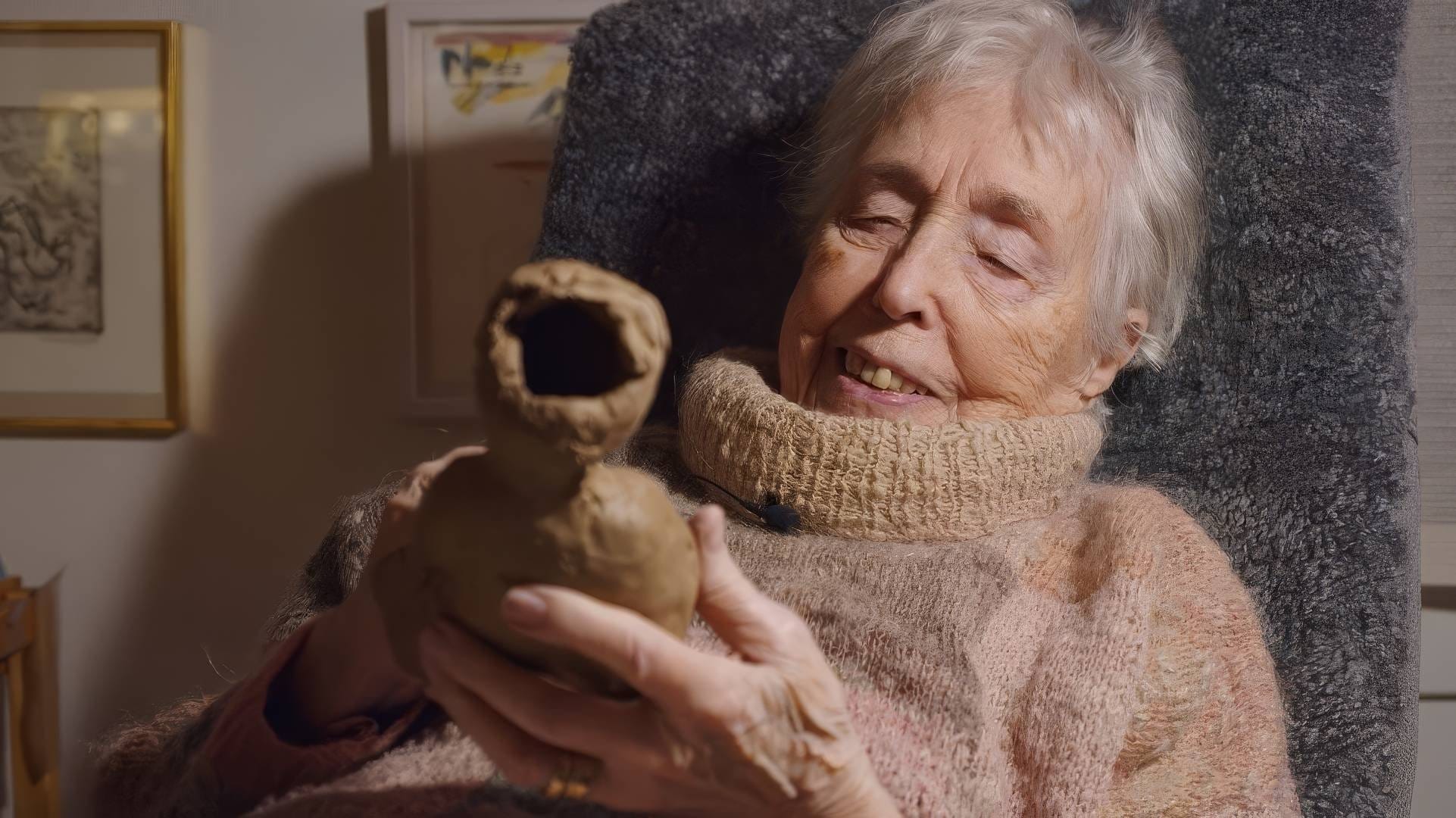 Måndag 10/11 kl. 19.00 | Bio Kontrast | Farmors leriga händer